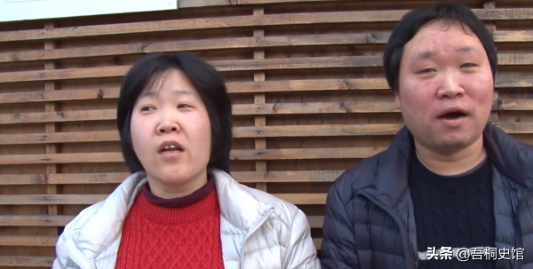 韓國大叔每天用鞋油抹臉，陪伴妹妹街頭流浪10年，只因親情的力量