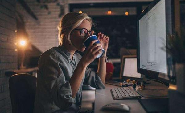 年紀越大越要補？醫生：女人過了50歲，建議或要多補充4種營養素