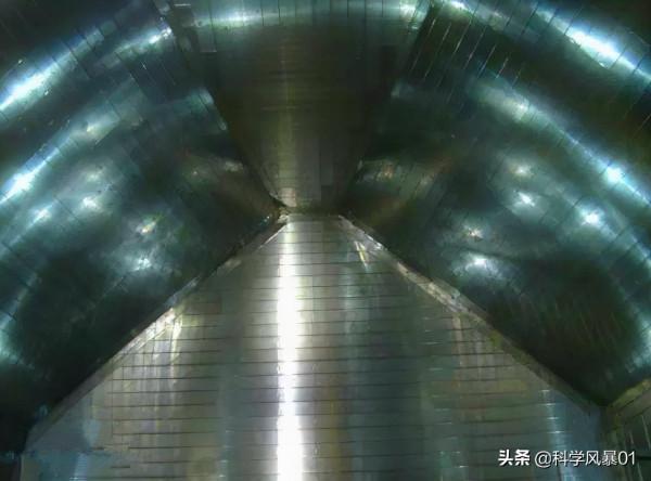 0.7毫米的殷瓦鋼僅中法能造，LNG船液化艙必備，是最難焊接的材料