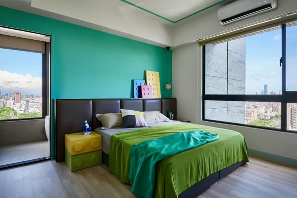 看了朋友新家，才知道捨棄電視牆有多爽！空間擴大一倍