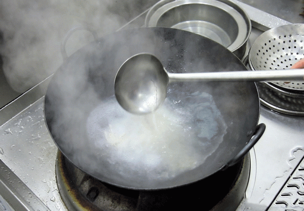 天冷喝湯最舒服，推薦6道湯的做法，滋補驅寒，開開心心過大年