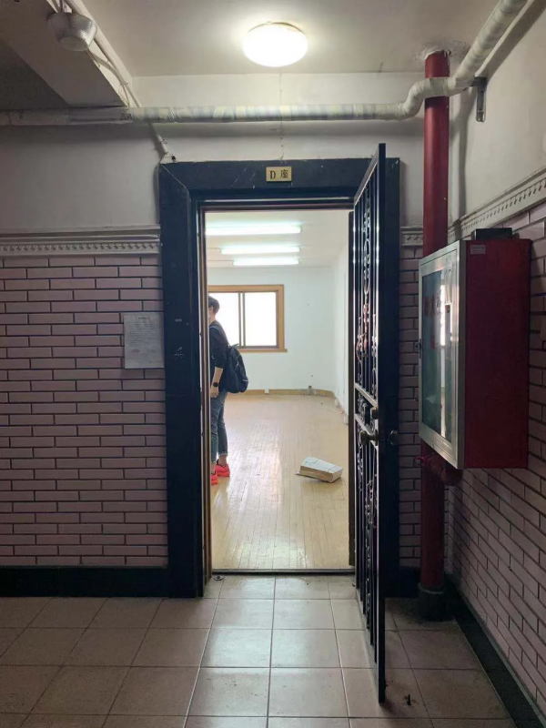 震撼!改造奇葩戶型老舊房,成功逆襲變“歐式殿堂” 震撼!改造奇葩戶型老舊房,成功逆襲變“歐式殿堂”