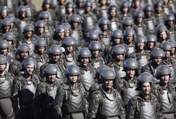 巴西有多少軍隊呢？