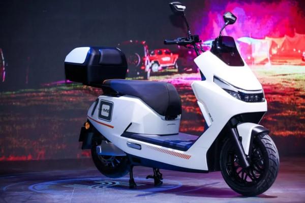 最大續航240km！這2款電摩，支援15分鐘快充，適合送外賣和跑長途