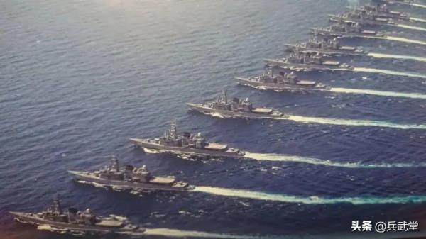 054A也開始“自由航行”?來到琉球宮古海域,御用攝影師望艦興嘆 054A也開始“自由航行”?來到琉球宮古海域,御用攝影師望艦興嘆