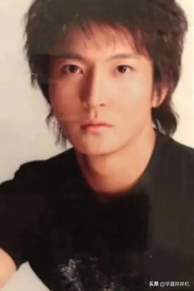 徐崢說他醜，雷佳音說他像大媽，郭京飛是個怎樣的人？