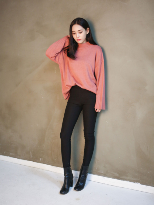 小個子中年女性怎麼穿衣服？學會搭配法則，既高挑又端莊