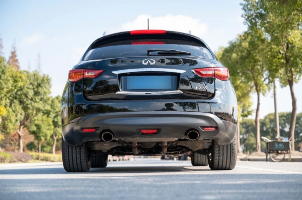 愛好者的成就裡，需要一輛大排自吸——二手英菲尼迪FX35