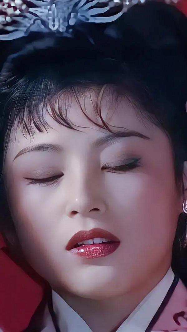 年輕的陳紅太美，古裝驚為天人，看看她到底有多美？