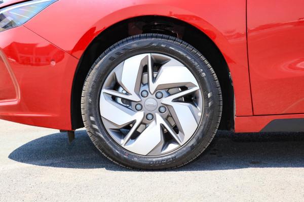 續航增加、動力提升，價格還降了，新款幾何A Pro值得買嗎？