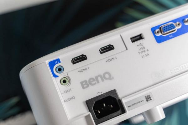 高亮度對比度與明亮環境的較量 明基MX560商務投影機評測