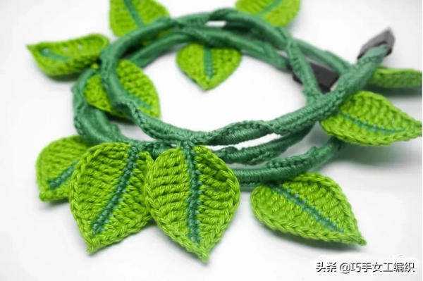 家裡的電源線用這招改造太讚了，多種葉子的鉤法，美爆整個家