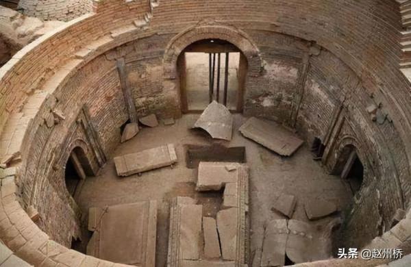 人死為鬼，鬼死為聻，聻死為希，希死為夷