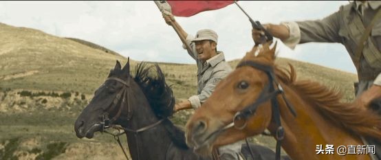 《我和我的父輩》:國際章讓人無法入戲 徐崢則讓人捧腹大笑 | 爭鳴 《我和我的父輩》:國際章讓人無法入戲 徐崢則讓人捧腹大笑 | 爭鳴