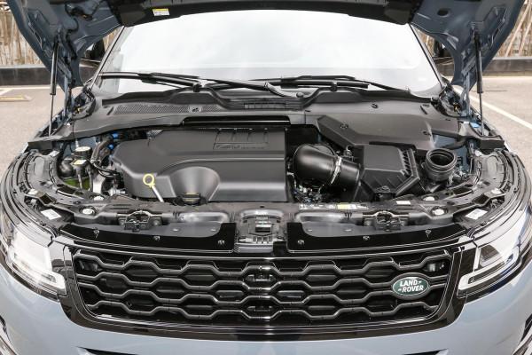 詳解路虎攬勝極光，配置豪華、顏值高，卻最終被市場埋沒