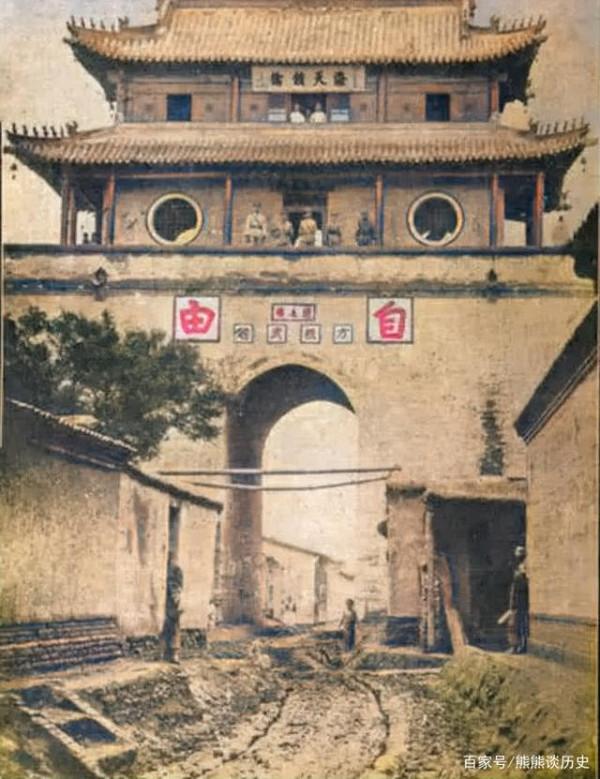 百年前的邯鄲是何模樣？日本歌姬街邊閒逛，技藝精湛的陶瓷工人