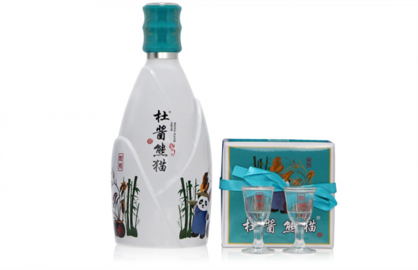 工資低喝不到好酒？這7款“雞肋價位”的白酒，適合老百姓自飲