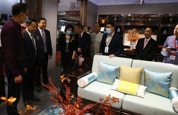 2021中國紅木傢俱文化博覽會中秋節舉行 將持續至9月22日 2021中國紅木傢俱文化博覽會中秋節舉行 將持續至9月22日