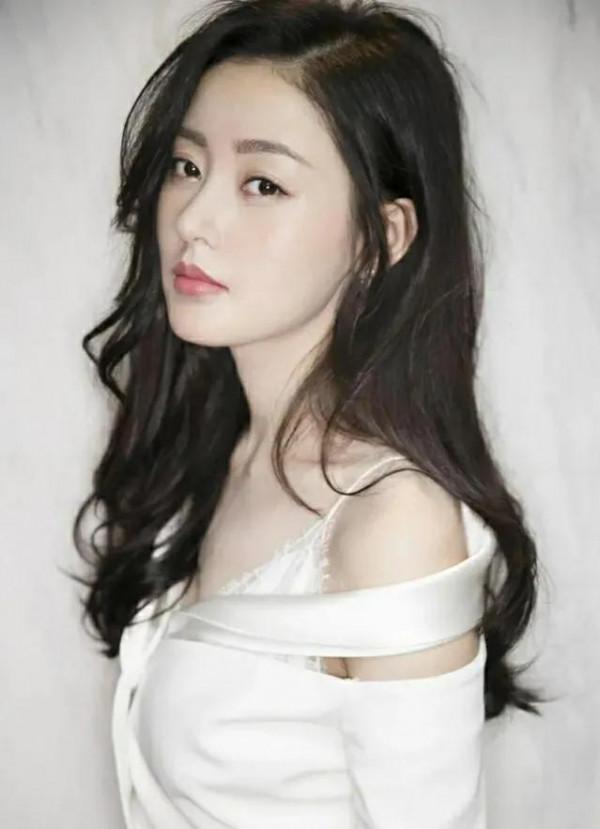 張天愛 五官太精緻 太完美了