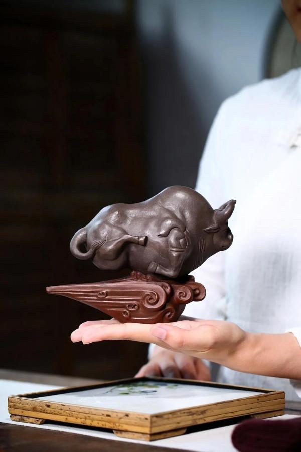 奔跑的公牛，逼真嗎？