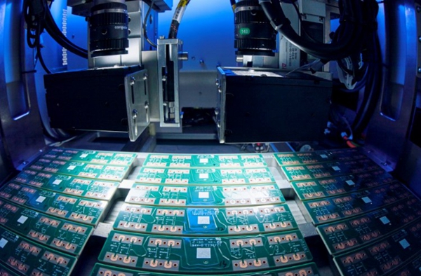 浪潮澎湃實驗室:2000餘項“錘鍊”,只為更好的伺服器 浪潮澎湃實驗室:2000餘項“錘鍊”,只為更好的伺服器