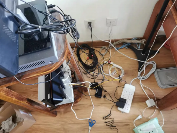 你家電視這麼裝，真是夠醜的