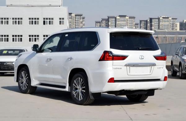 百萬級SUV大合集：誰的內飾最豪華，誰的氣場最足，誰加價最多？