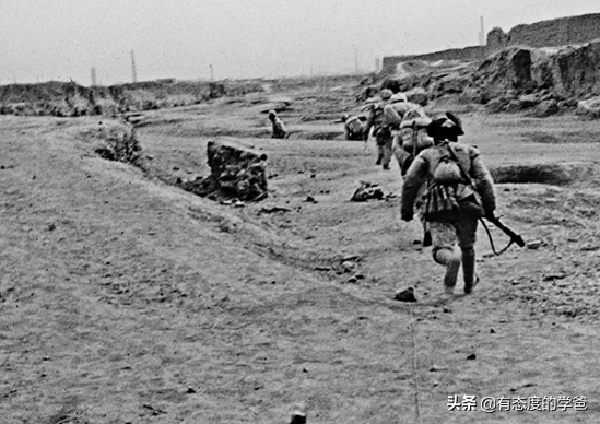 當年他是司令他是副司令，9年後，司令成大將副司令僅授大校