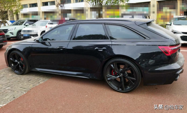 這輛奧迪&OpenCurlyDoubleQuote;瓦罐&rdquo;落地160萬，保時捷車主見了也眼紅，買家：爽