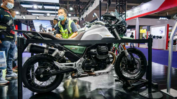 維斯帕SprintS摩托古茲V7/V9等,比亞喬集團攜多款車型亮相摩博會 維斯帕SprintS摩托古茲V7/V9等,比亞喬集團攜多款車型亮相摩博會