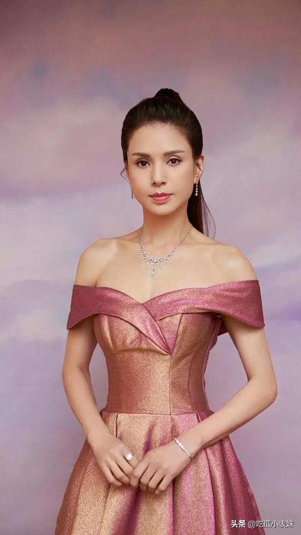 李若彤，風韻猶存