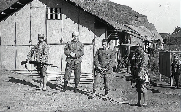 八路軍紀律有多嚴，鬼子俘虜偷西瓜，負責押解的官兵也要照價賠錢