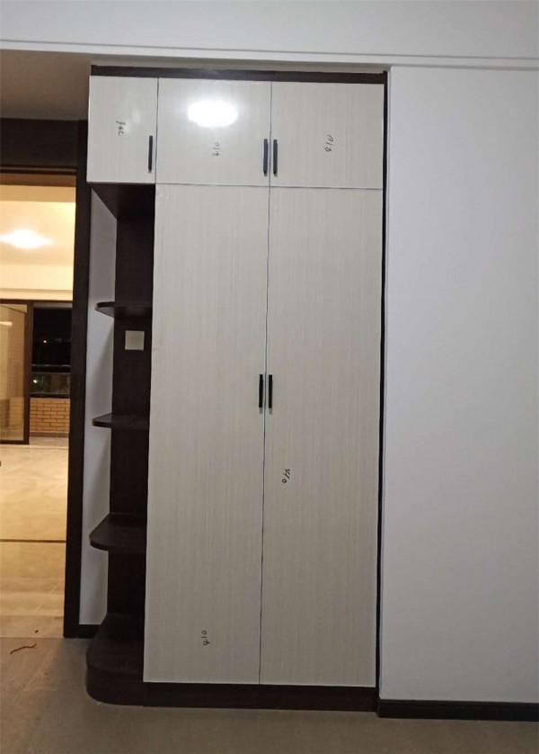 家裡衣櫃“六不裝”:相信我,這6處設計,用過的人大多不太滿意 家裡衣櫃“六不裝”:相信我,這6處設計,用過的人大多不太滿意