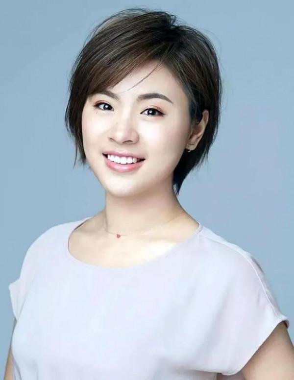 “狼性才女”劉媛媛的逆襲史，6小時帶貨1個億，背後透露了什麼？