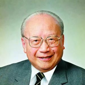 1982年,超齡10歲的錢偉長要當大學校長,鄧小平:他不受年齡限制 1982年,超齡10歲的錢偉長要當大學校長,鄧小平:他不受年齡限制