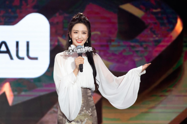 佟麗婭又美出圈了,穿白色襯衫配國風半身裙,美得讓人心動 佟麗婭又美出圈了,穿白色襯衫配國風半身裙,美得讓人心動