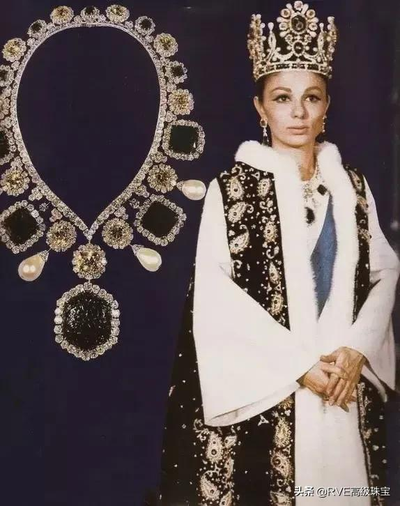 “伊朗玫瑰”法拉赫:靠變賣珠寶繼續富貴的末代王后 “伊朗玫瑰”法拉赫:靠變賣珠寶繼續富貴的末代王后