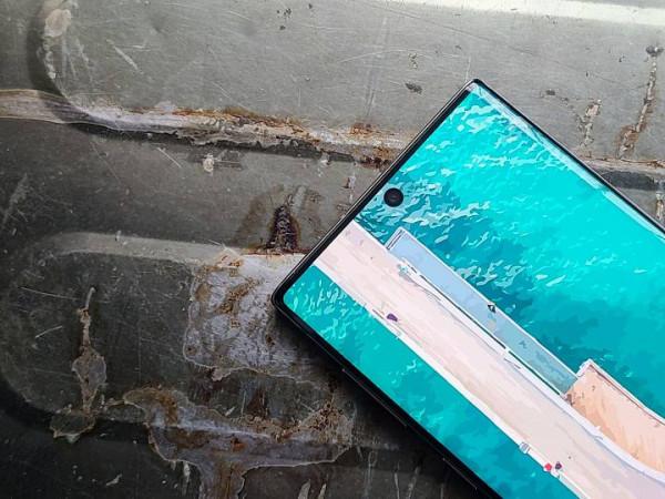 在2022年初用500元左右的預算購入一臺Galaxy Note10來使用