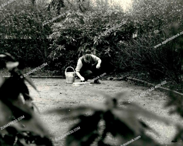 停車場躺著無名男屍,加拿大法醫靠一個輪胎印,步步為營找到真兇 停車場躺著無名男屍,加拿大法醫靠一個輪胎印,步步為營找到真兇
