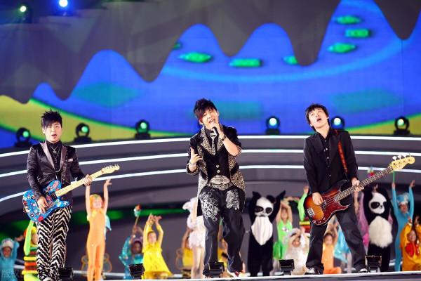 憶花兒樂隊:未成年搖滾樂隊?他們的故事幾乎就是中國搖滾消亡史 憶花兒樂隊:未成年搖滾樂隊?他們的故事幾乎就是中國搖滾消亡史