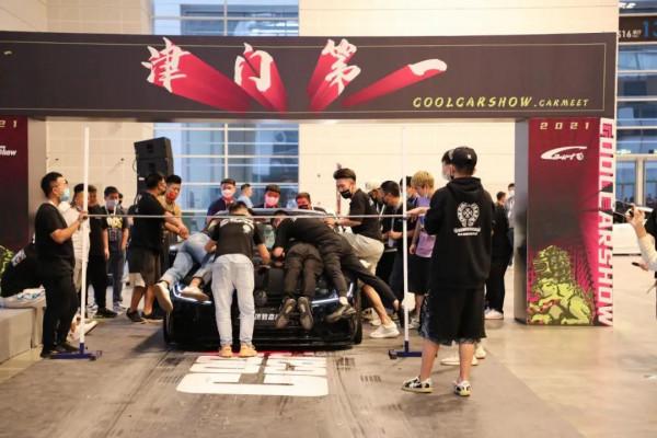 &quot;最美大眾&quot;變身黑武士，新CC的顏值是真的頂