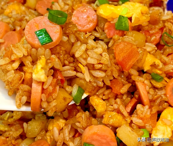 一頓飯：醬油炒飯&plus;減脂冷盤