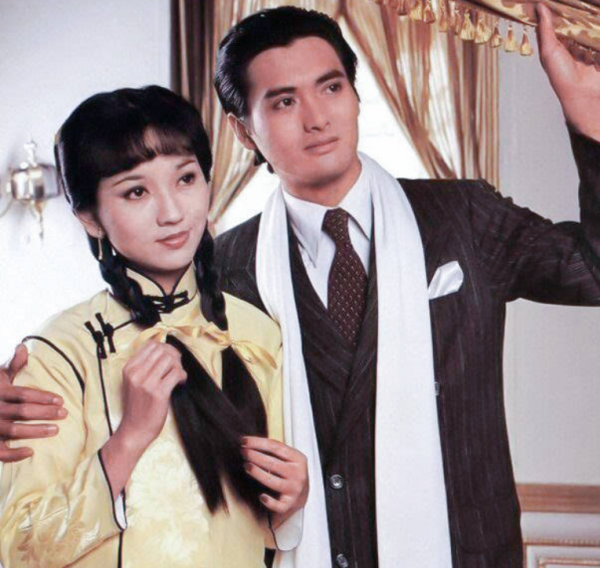 惡人之首何家駒:捧紅周潤發,3天輸光千萬家產,死後無人送終 惡人之首何家駒:捧紅周潤發,3天輸光千萬家產,死後無人送終