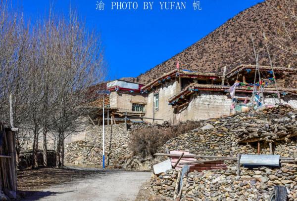 昌都自駕遊第一天:重慶飛邦達,逛古村、泡溫泉,疑似拍到藏羚羊 昌都自駕遊第一天:重慶飛邦達,逛古村、泡溫泉,疑似拍到藏羚羊