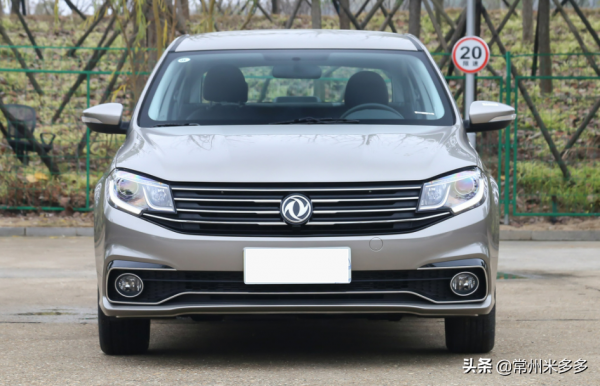 6&period;99萬！體驗景逸S50：A&plus;級定位，外觀似朗逸，商務感不錯