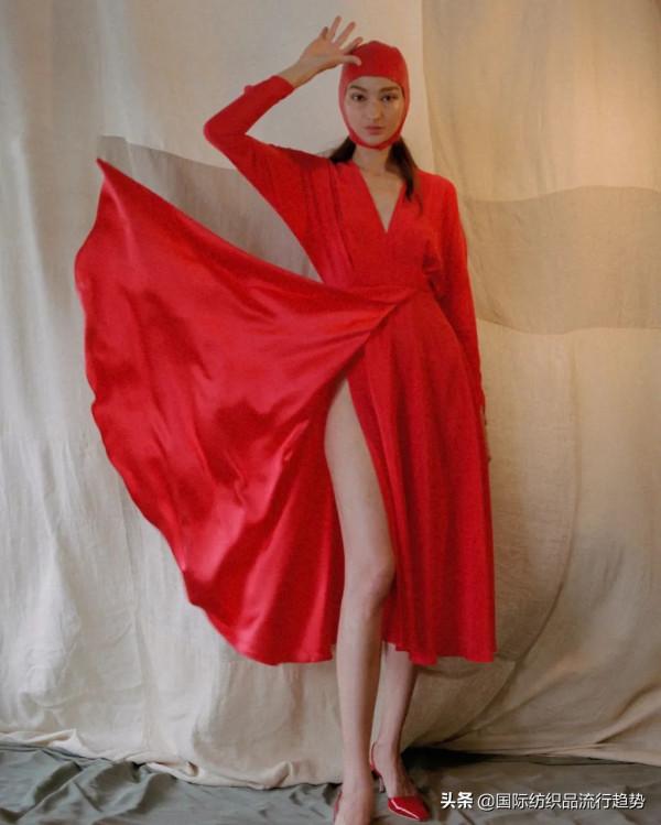 沒有醜顏色,只有醜穿搭,2022誰是流行界的TOP1 沒有醜顏色,只有醜穿搭,2022誰是流行界的TOP1