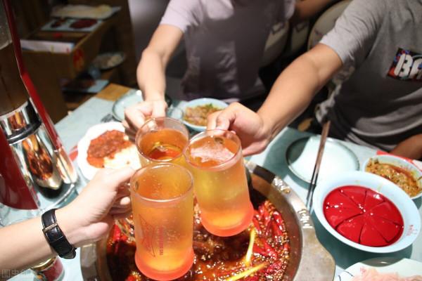 痛風、關節紅腫熱痛？四味中藥，清熱消腫止痛，有效調理