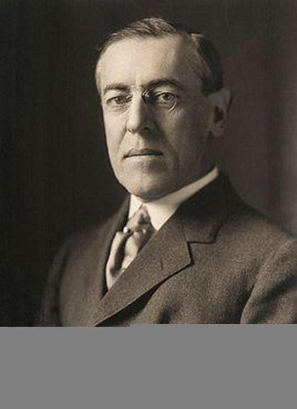 希特勒：讓美國沒理由宣戰；羅斯福：我不宣佈戰爭，我製造戰爭