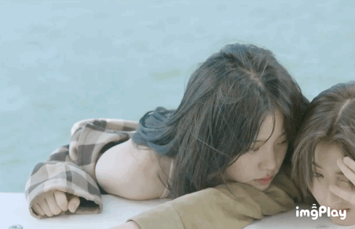 盤點那些雙女主雜誌封面,歐陽娜娜張子楓殺瘋了,姐姐們的更絕 盤點那些雙女主雜誌封面,歐陽娜娜張子楓殺瘋了,姐姐們的更絕