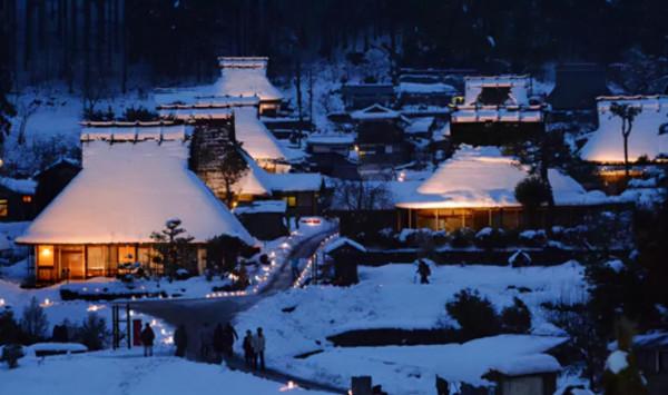 38間破茅草房竟成網紅村，每年30萬人打卡，美麗鄉村怎離得開